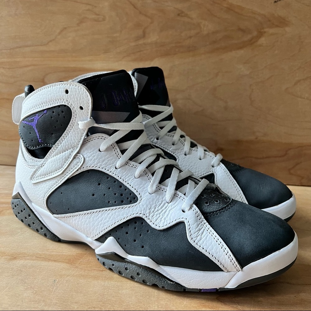Nike Air Jordan 7 Flint Gray